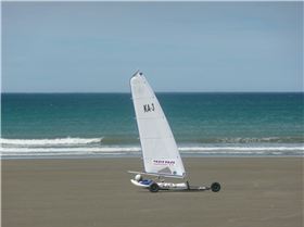 KA 3 hire yacht with hire sail