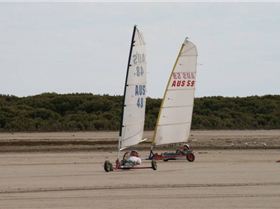 some land yachts at port gawler today sunday 6th April 2008