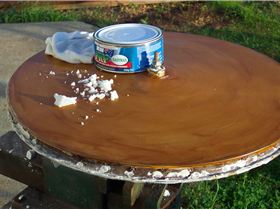 Waxing plug for mould 