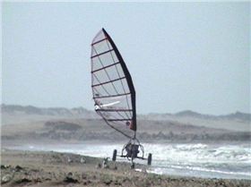 LANDSAILING  EN BAHIA DE LOBOS