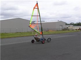 010.12.05 Launching the Cat.01