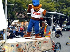 Xmas pagent Balaclava 2006 COCO rides