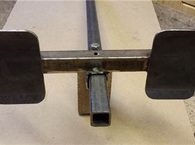 foot plates on sliding bracket