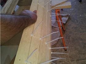 8 Wooden stripping for the roll