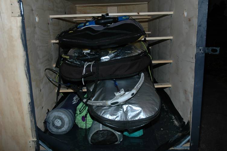 My Windsurfing Trailer - Inside