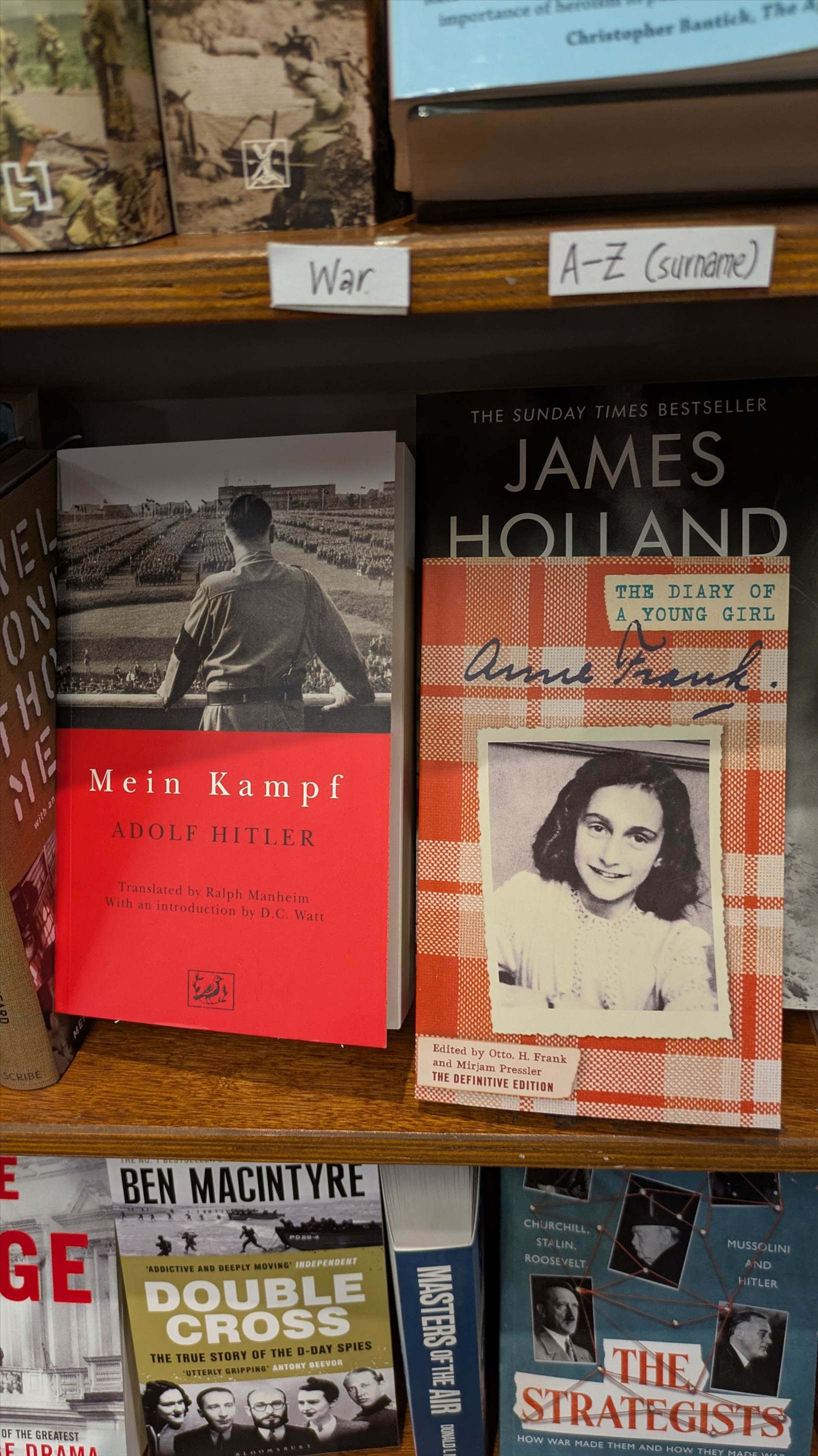 PXL20250208042916034.RAW-01.COVER