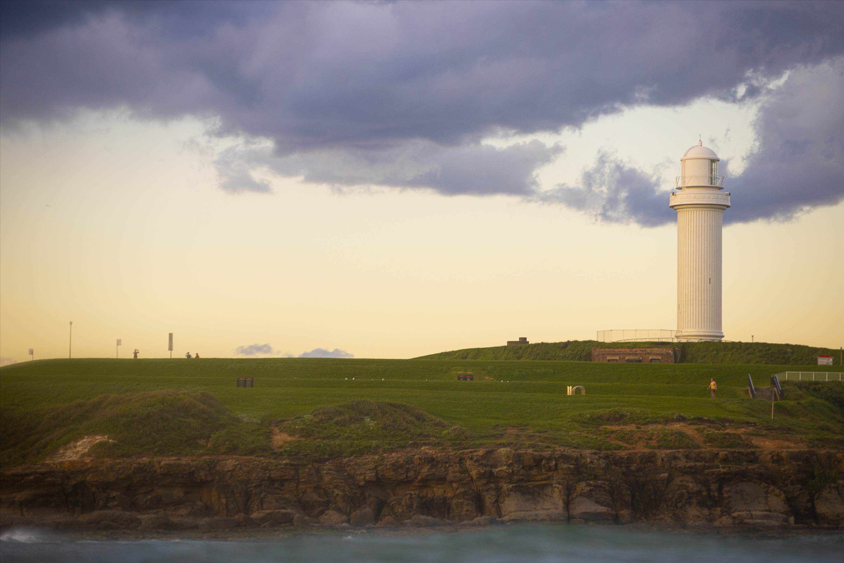empty carpark 5 - yeah buddy