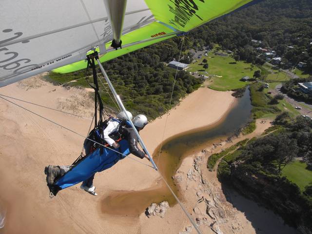 Hang Gliding Landing at Stanwell Park