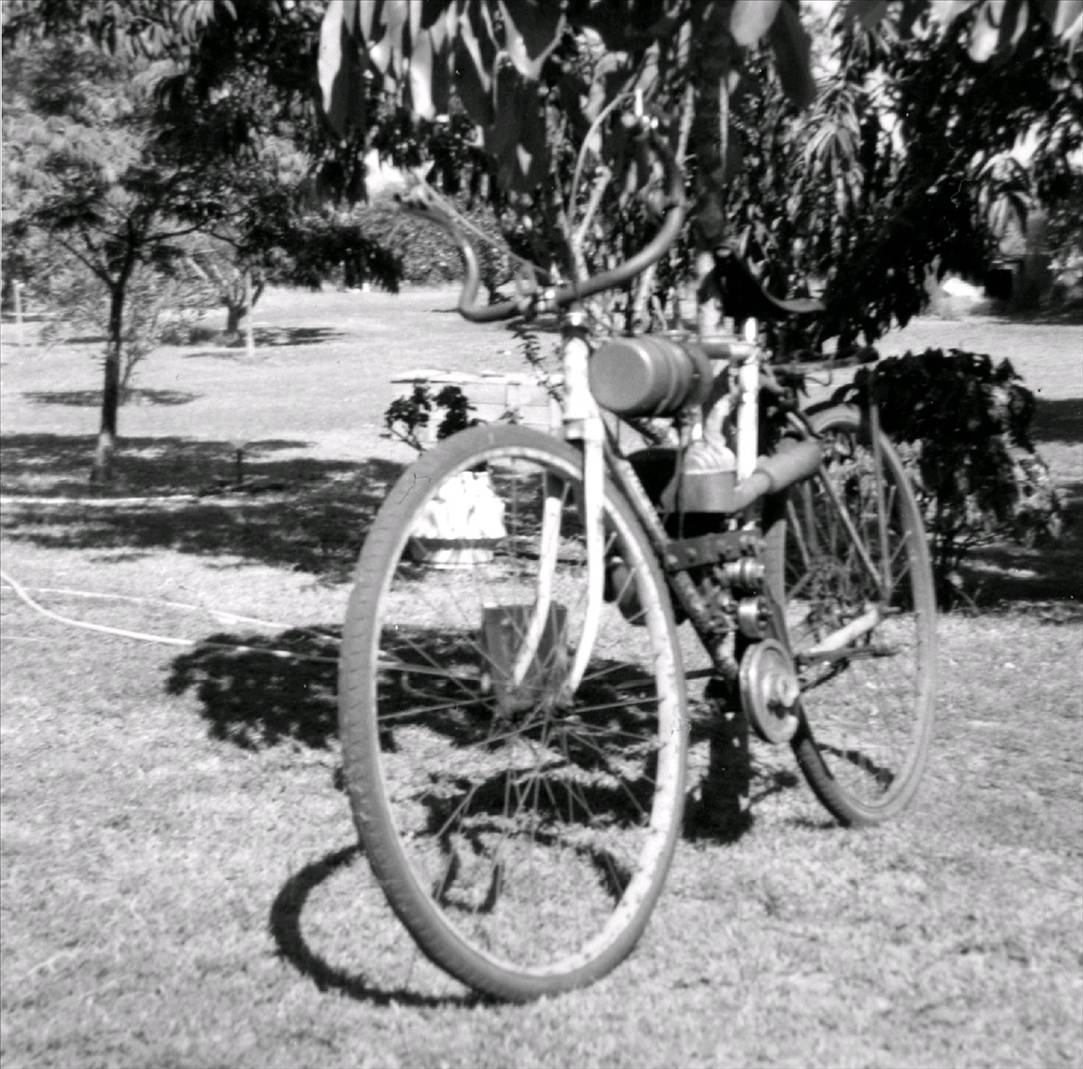 Pweedas first motor bike