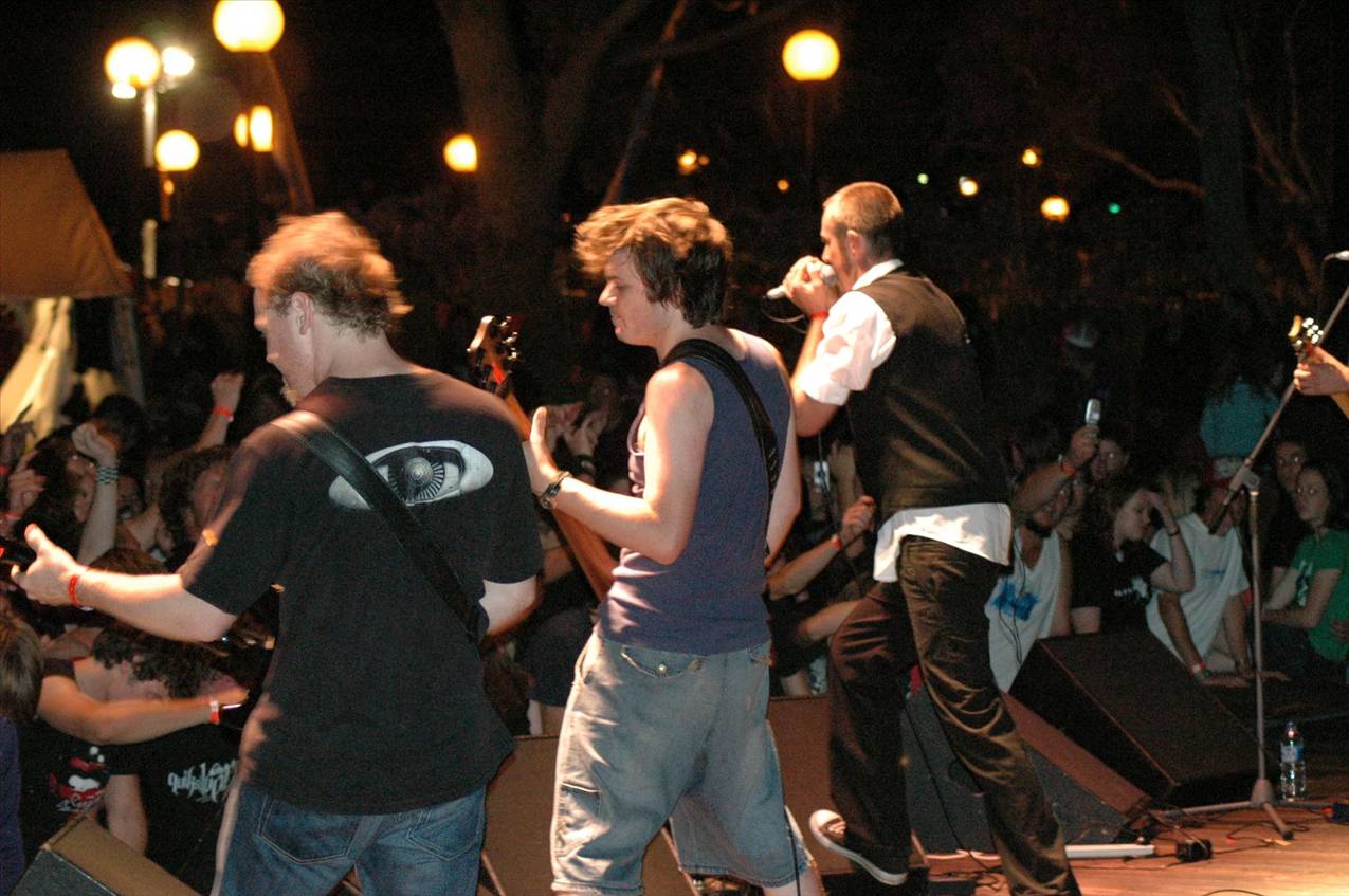 Karnivool Cactus Games 06