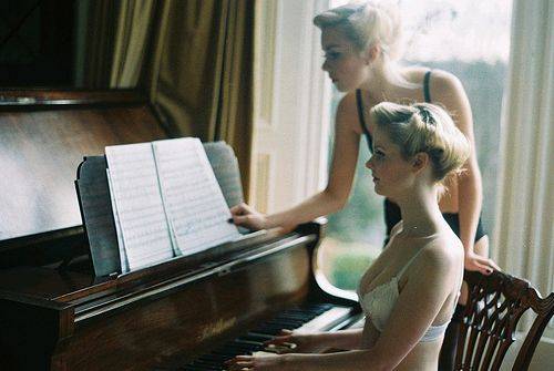 Young Piano ladies