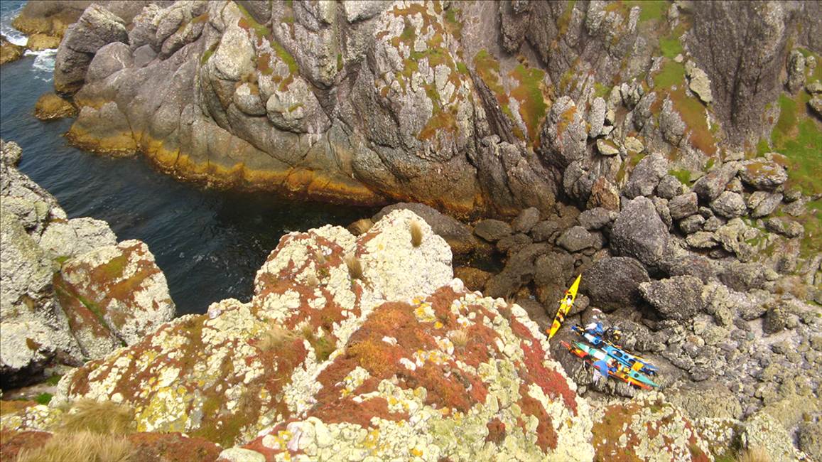 Landing 6 composite sea kayaks on Albatross Island