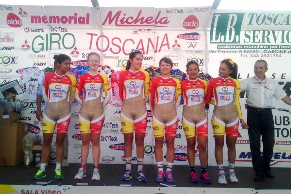 Colombian womens cyclists