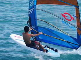 windsurfer lt, windsurfer one design, 2018, wally ,make windsurfing great again GLIDE