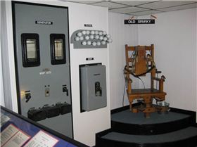 tom menzies via flickr electric chair