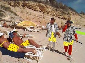 i find the caption comp picks funny especially the yellow pokerdots