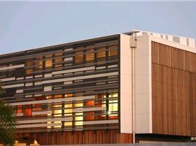 2009-04-1227-10-BusbyResidence-BrianHooper jpg