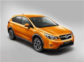 2012-Subaru-XV-Front-Side-Angle-Photos