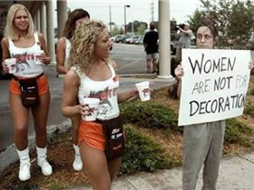 funny-picture-photo-sign-women-skyguy-pic