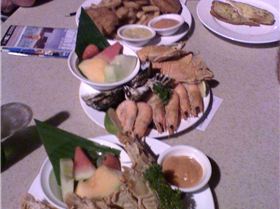 Meal at the Darwin wharf.... Love the Morton Bay Bugs