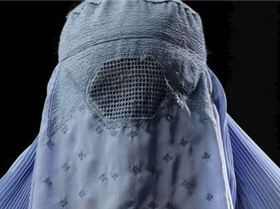 50989-une-burqa2 25868