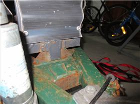 Lugs that interlok and prevent any fore-aft movement.