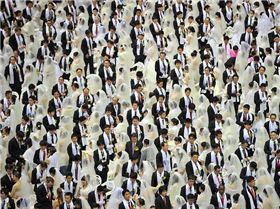 981325-moonie-wedding-seoul