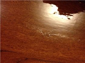 Thsi is the worse where they were streaks of thickened varnish