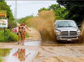 funny-people-disaster-falling-drinks-compilation