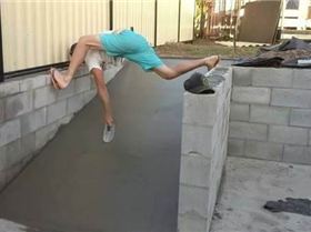 Posted-On-Shock-Mansion2867