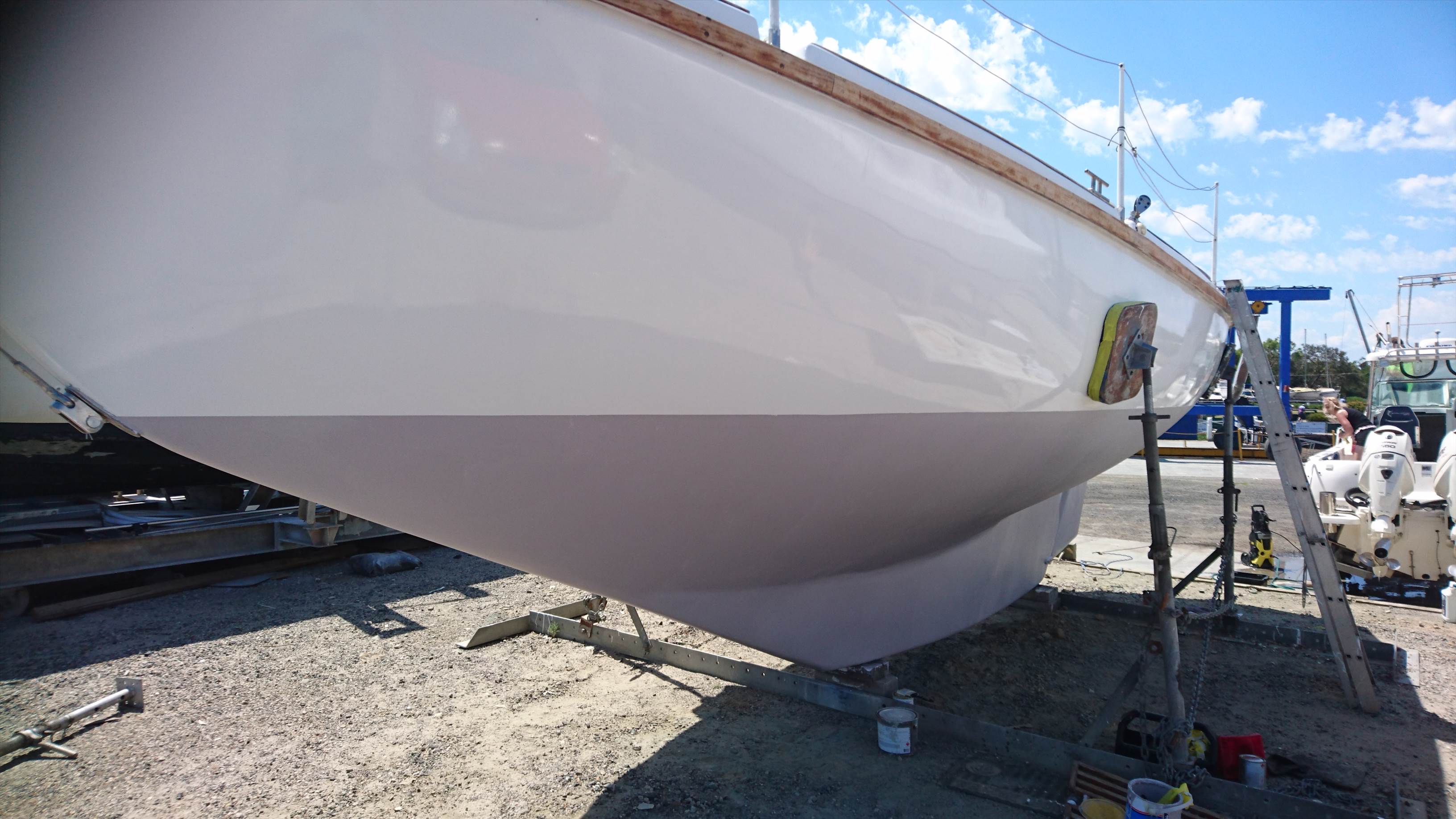 barrier coat and anti foul international long life shadow white 020