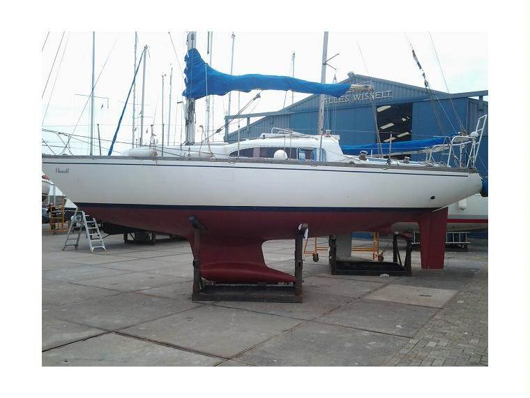 dufour-arpege-30-26742050132367706857575152524548x