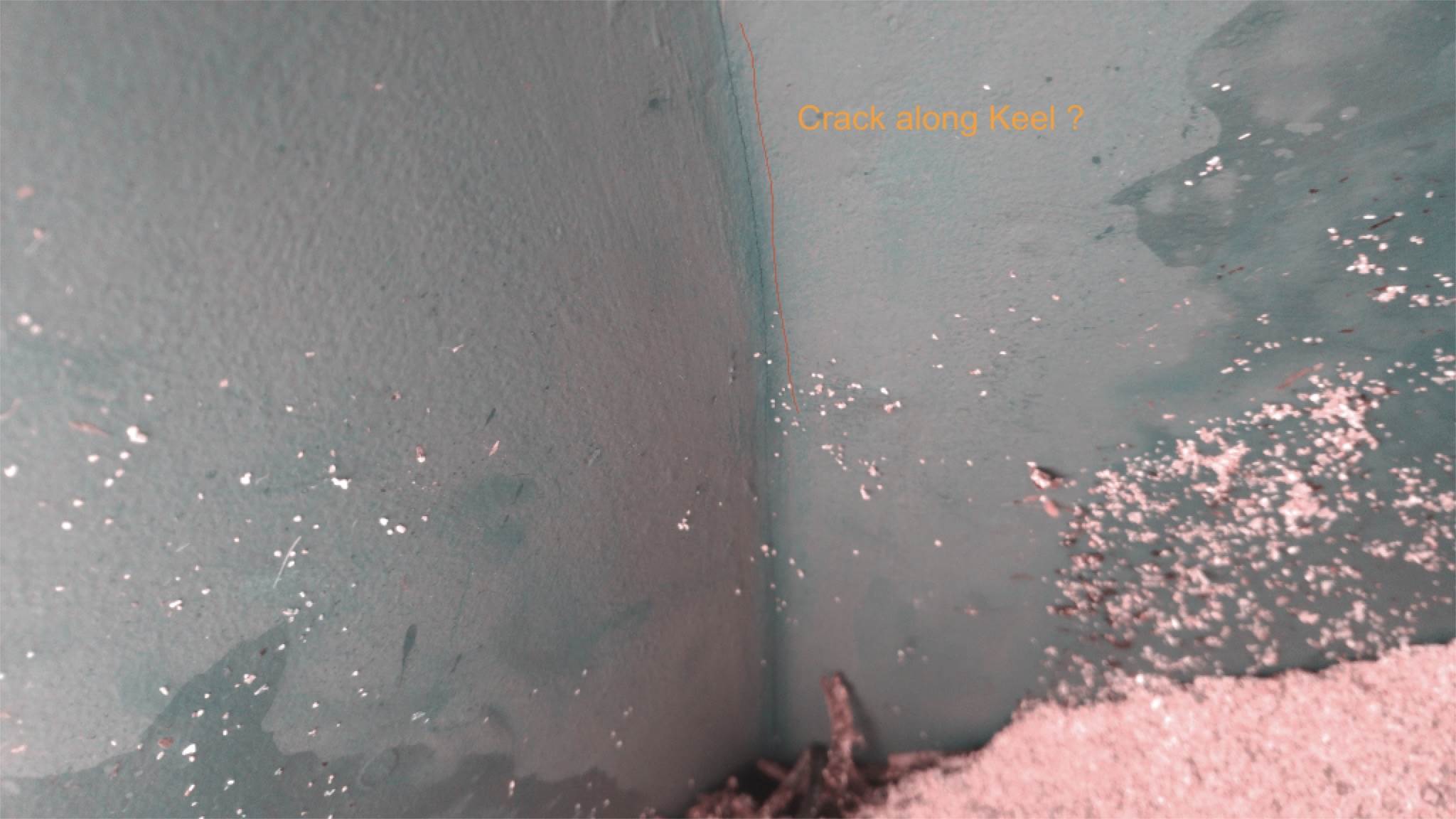 CrackAlongKeelWithText