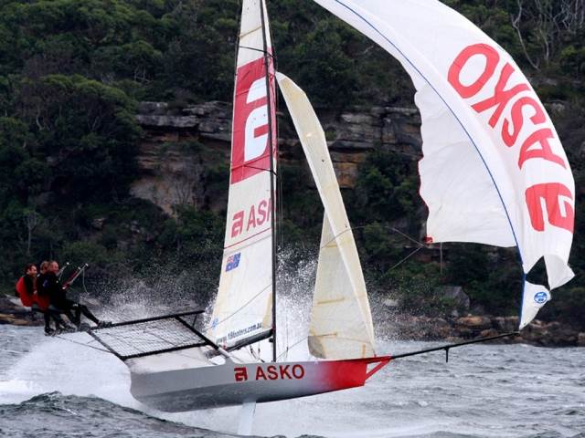 Marcus-Ashley-Jones-drives-a-former-Asko-Appliances-skiff-to-its-limit-1024x853-640x480