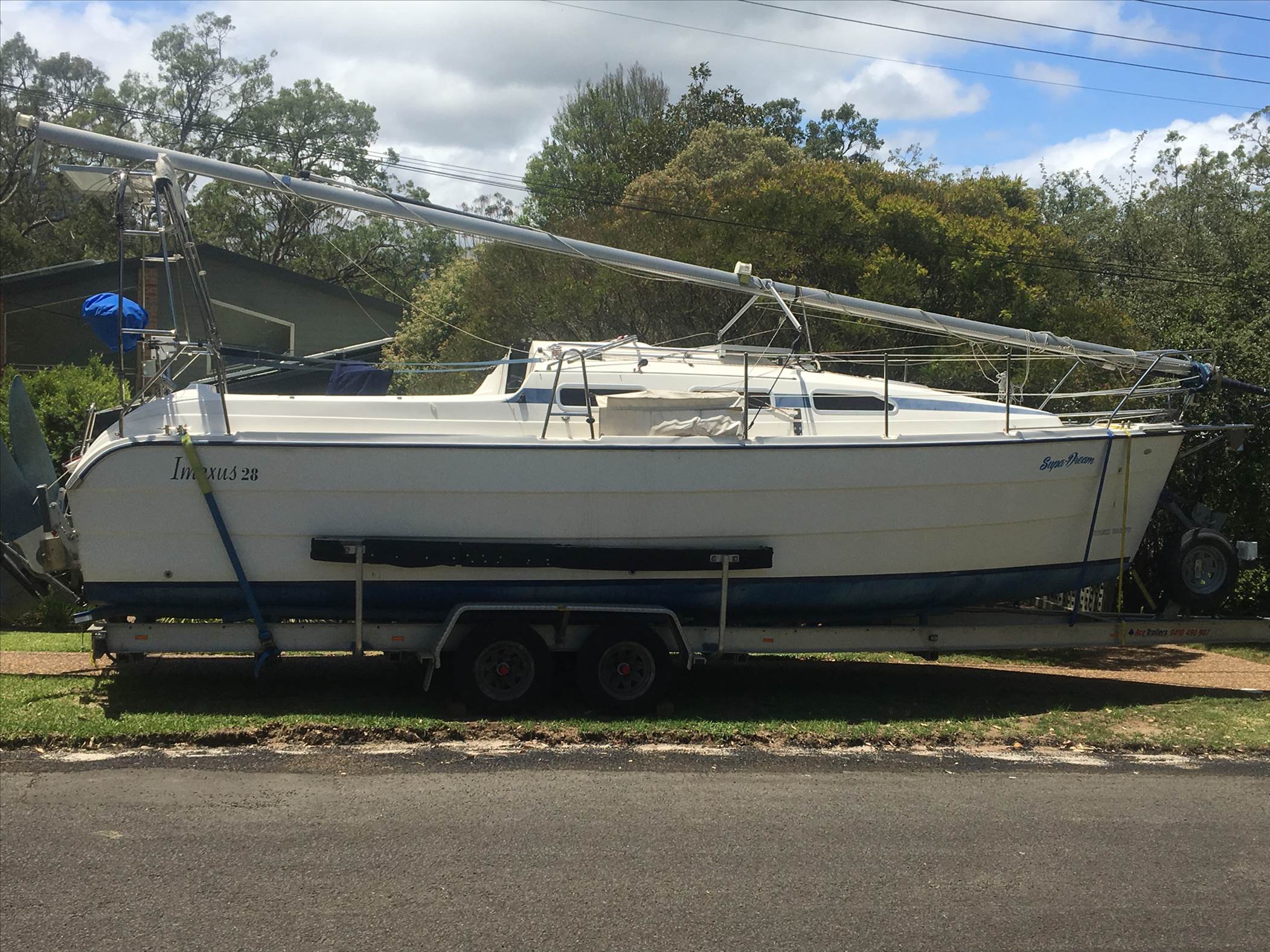 Imexus 28 on trailer