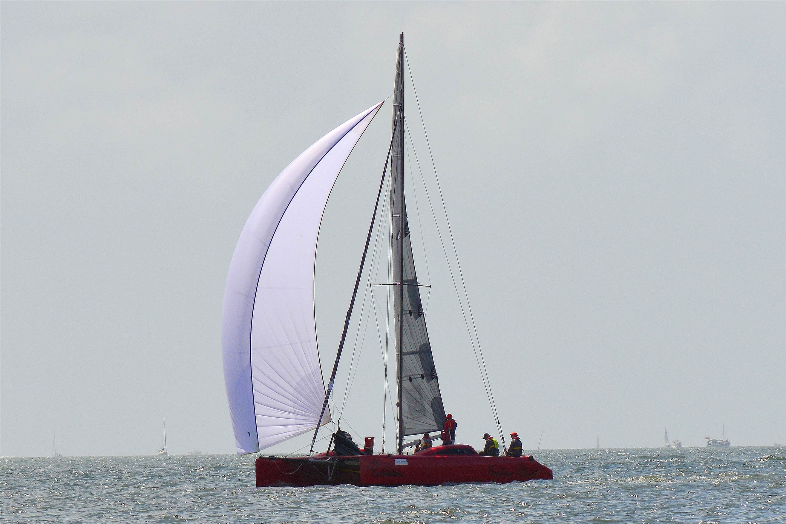 2018 Brisbane to Gladstone Multihull Race Start
