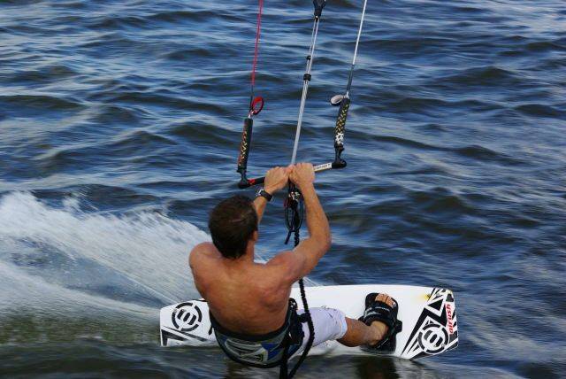 31 knots and overpowered