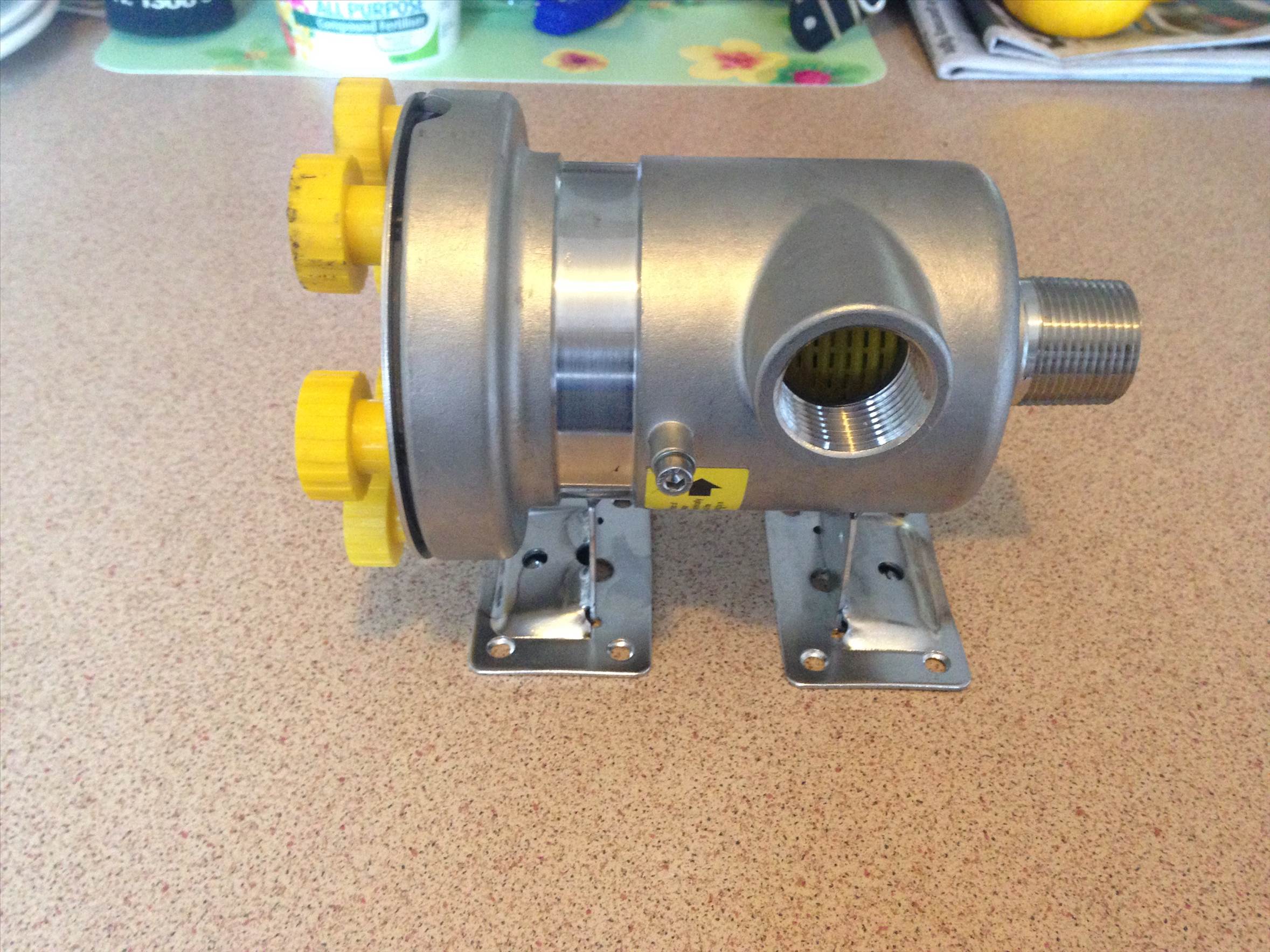 sea strainer brackets 014