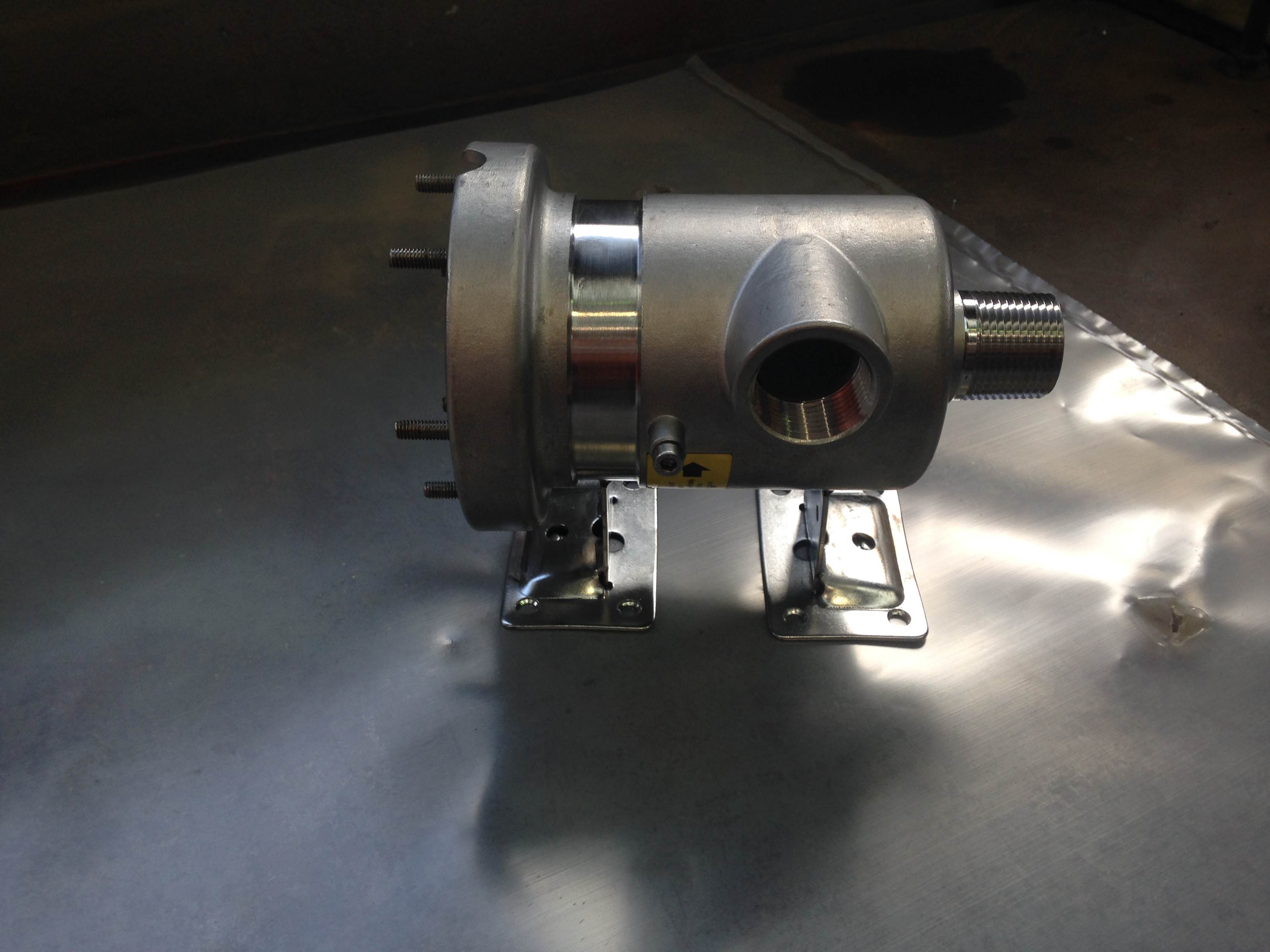 sea strainer brackets 010