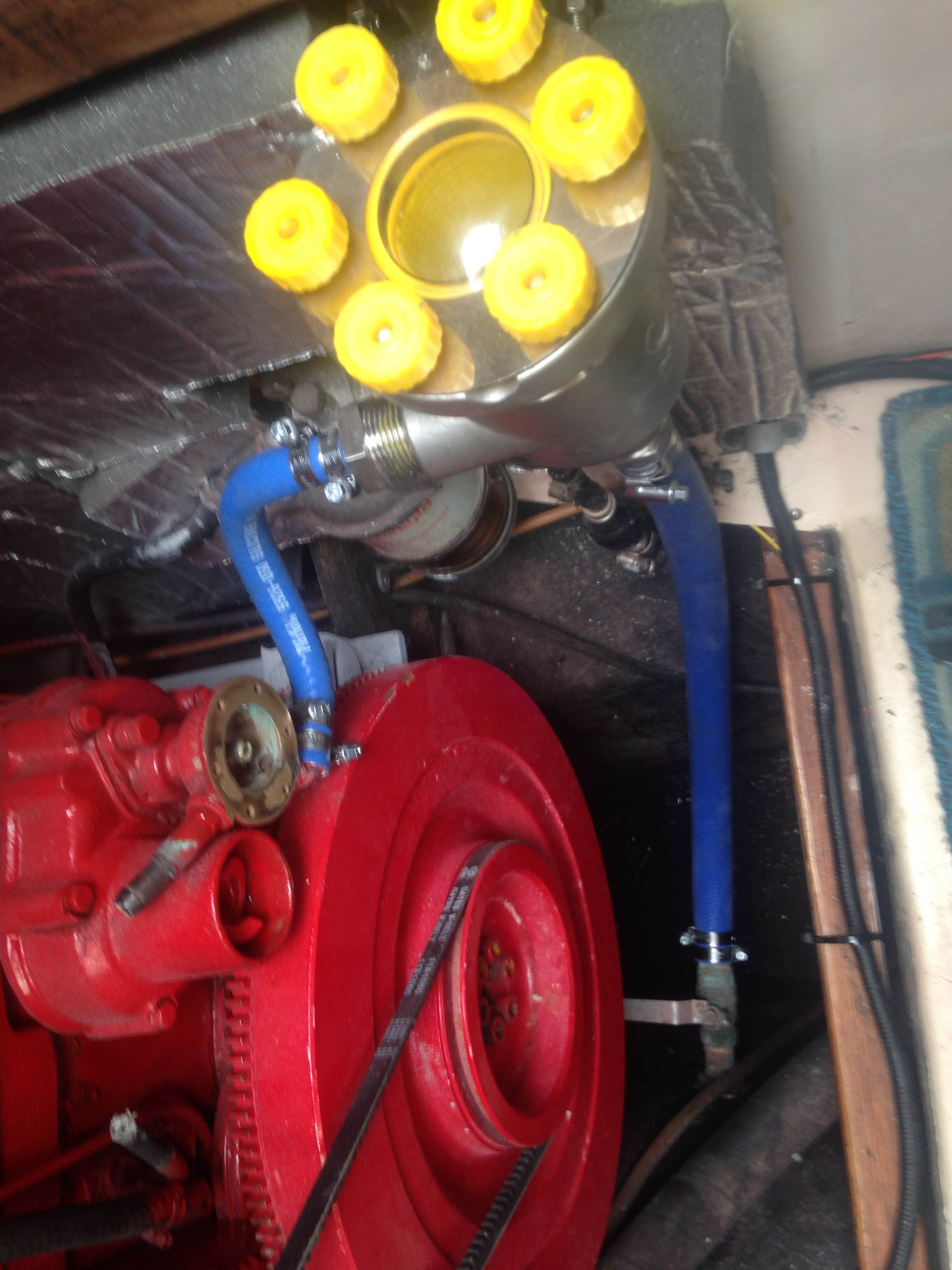 sea strainer brackets 003