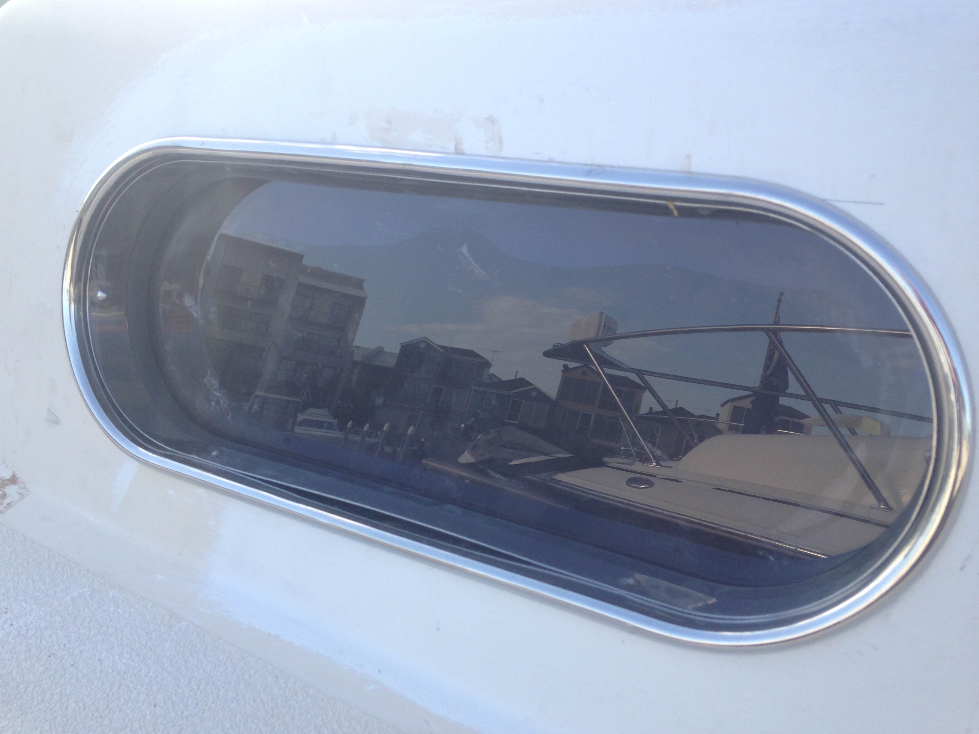 port lights 31-10-14 012