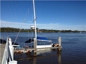 Sunk YACHT June 2016