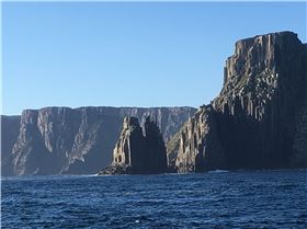 James Craig on way to wooden boat festival