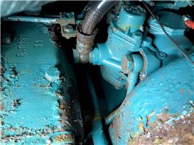 Fuel return banjo connection