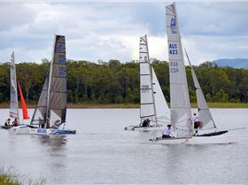 Lake Samsonvale Water Sports Association (LSWSA) 2022 Regatta (Race 1, Sunday)