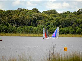 Lake Samsonvale Water Sports Association (LSWSA) 2022 Regatta (Race 1, Sunday)