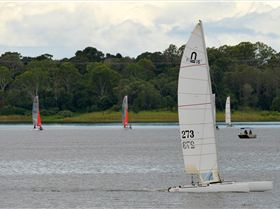 Lake Samsonvale Water Sports Association (LSWSA) 2022 Regatta (Race 1, Sunday)