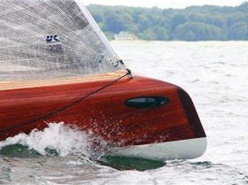 la28-trailable-wooden-boat-prow-credit-sam-fortescue-630x394