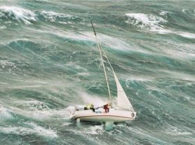 1998-sydney-hobart-tragedy-rambler-credit-Richard-Bennet-630x394