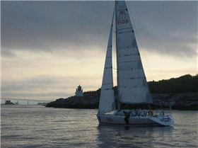 Dinah finishing OSTAR 2009